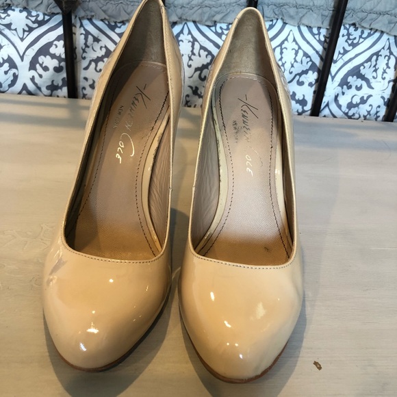 Kennith Cole.... heels - Picture 7 of 8